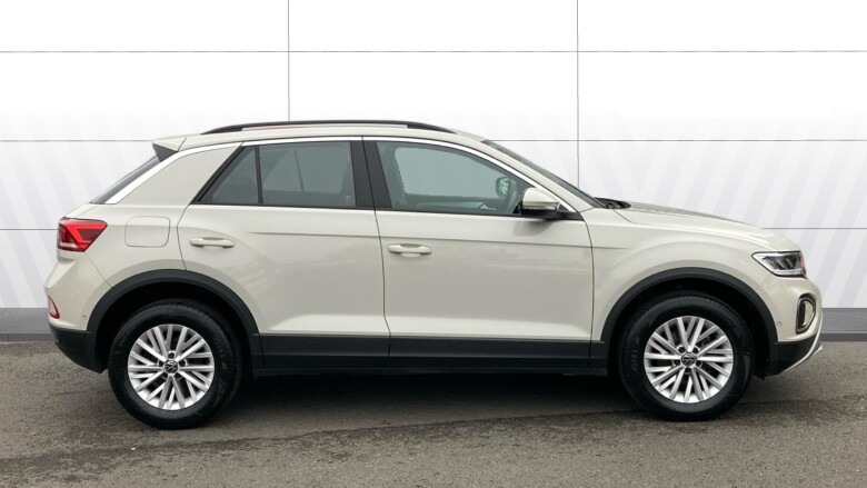 Volkswagen T-Roc 1.5 TSI Life 5dr Petrol Hatchback